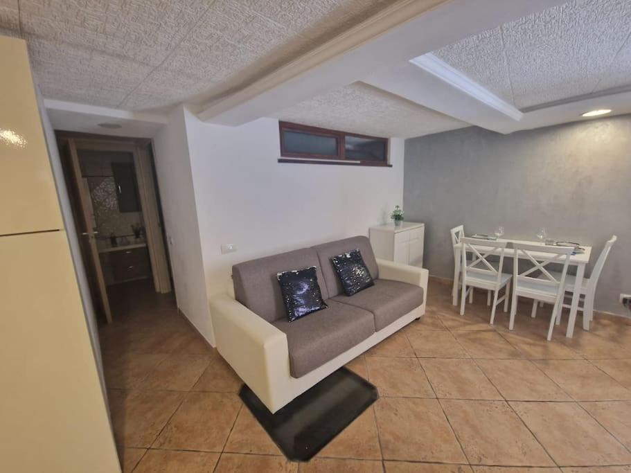 קליארי Casa Vacanza Castello מראה חיצוני תמונה