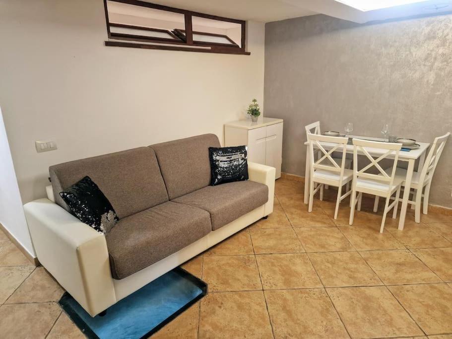 קליארי Casa Vacanza Castello מראה חיצוני תמונה